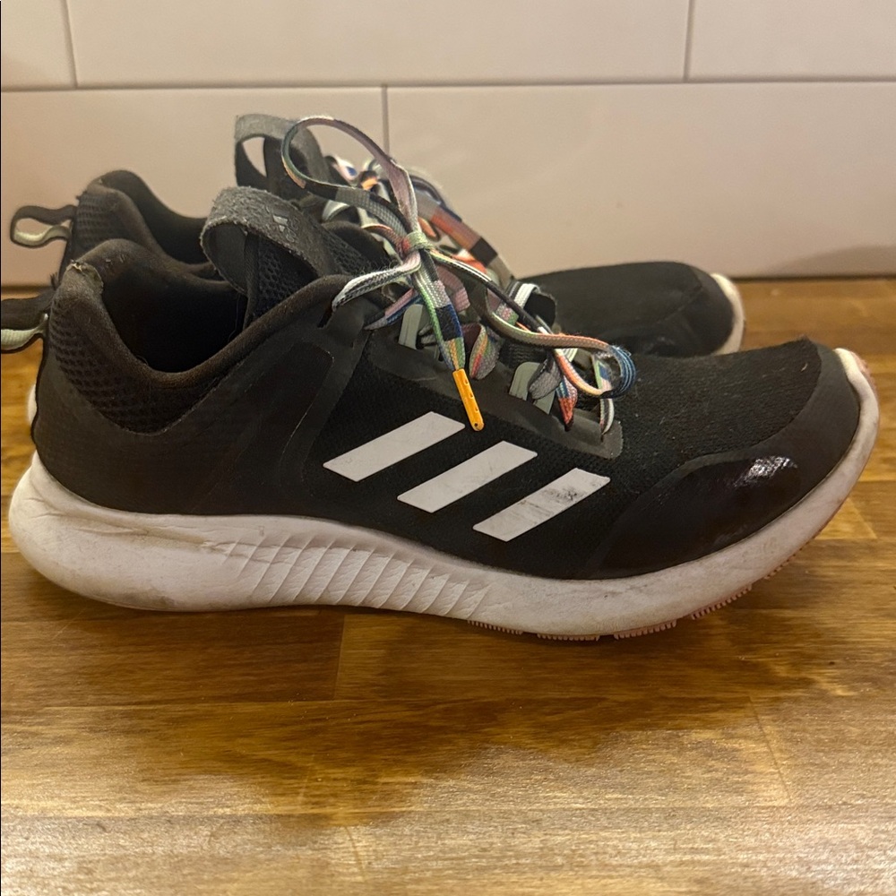 Adidas Black and White Running Shoes with Colorful Laces Women’s Size 8
